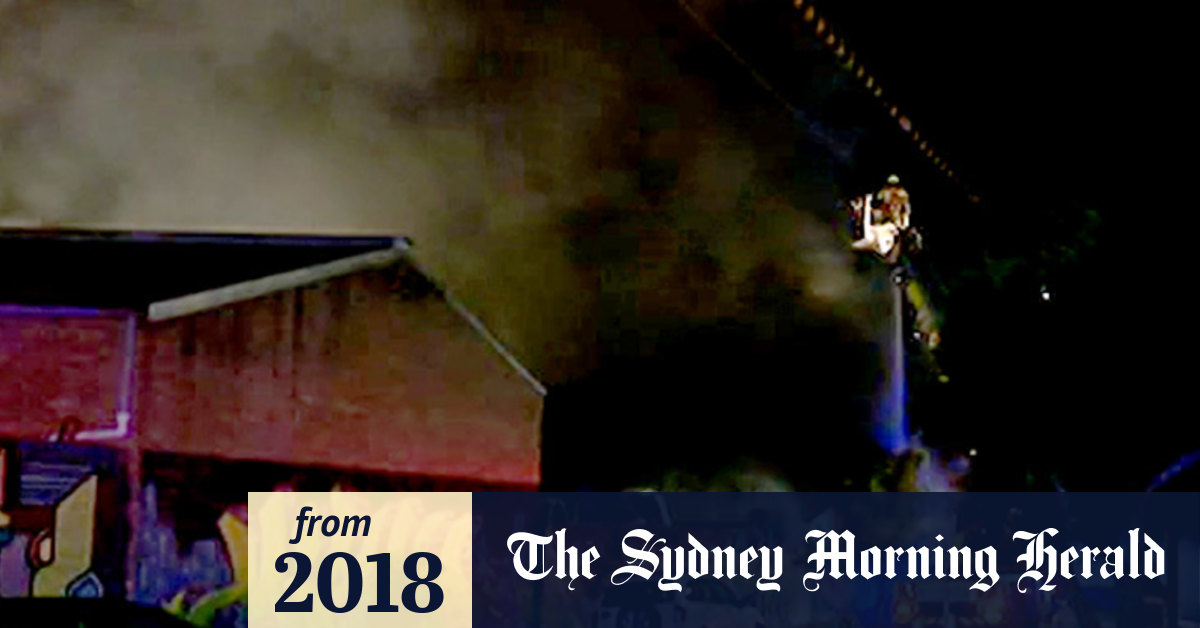 Video Fire engulfs a factory in St Peters